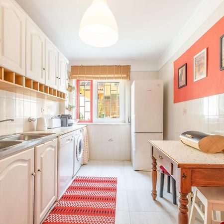 Ferienwohnung Guestready - Minimalist Downtown Apt With Terrace Carcavelos  Exterior foto